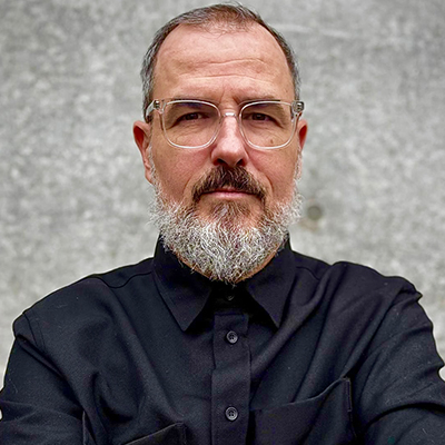 Alex García